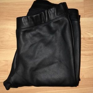leather leggings
